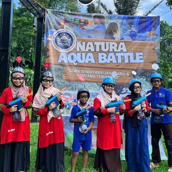 Aqua Battle Bareng Anak Keluarga Teman di Alam Sukabumi (3)