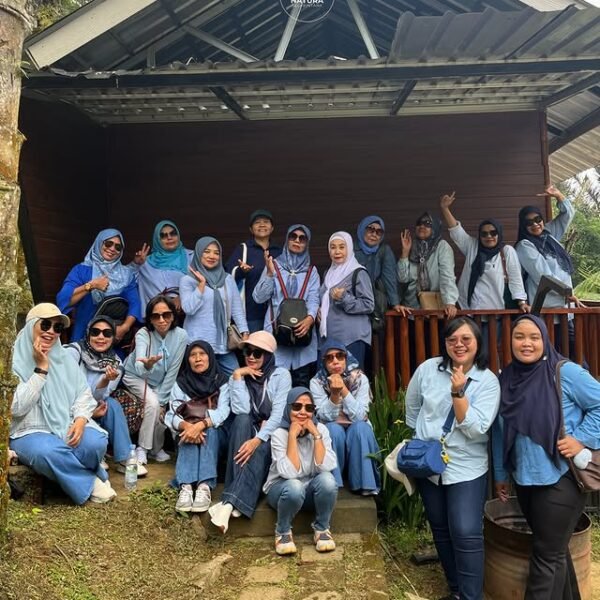 Family Gathering Komunitas Ibu-ibu Emak-emak (2)