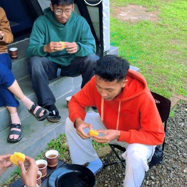 Glamping Bareng Teman dan Sahabat_Break Fast Time (3)