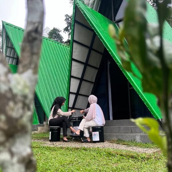 Glamping Wisata Alam Sukabumi (2)